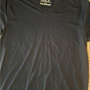 Buckle Men's Black V-Neck Tee